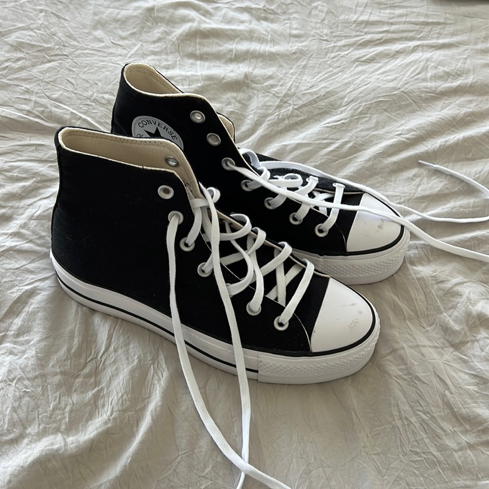 Black platform converse